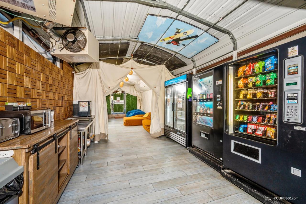 Samesun Ocean Beach Hotel & Hostel サンディエゴ エクステリア 写真