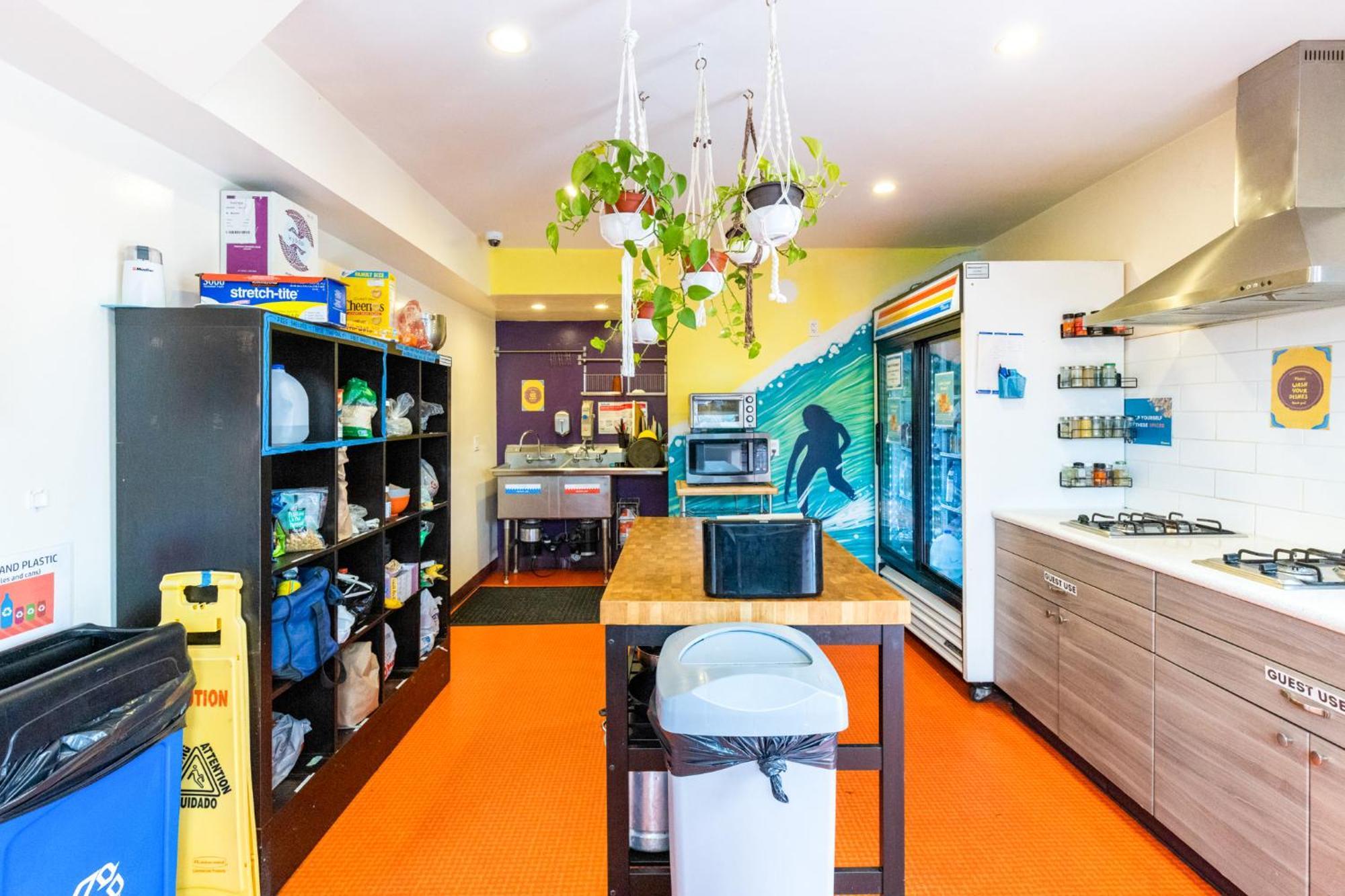 Samesun Ocean Beach Hotel & Hostel サンディエゴ エクステリア 写真